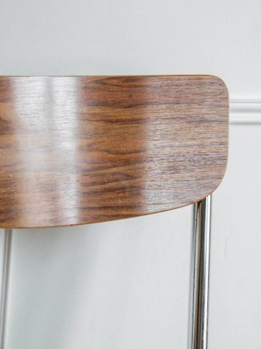 Alma, la chaise en formica N°603