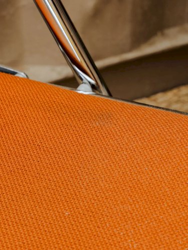 Alma, la chaise en métal N°1013