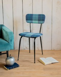 Alma, la chaise en métal N°1123