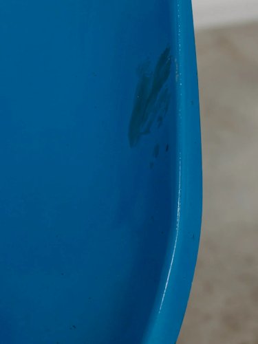 Alma, la chaise en métal N°521