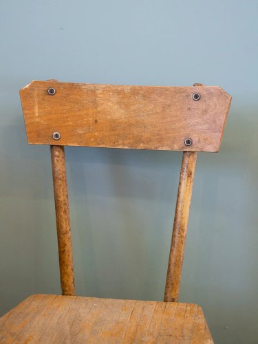 Alma, la chaise en métal N°591