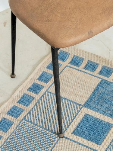 Alma, la chaise en métal N°623