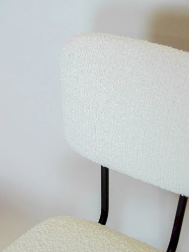 Alma, la chaise en métal N°634