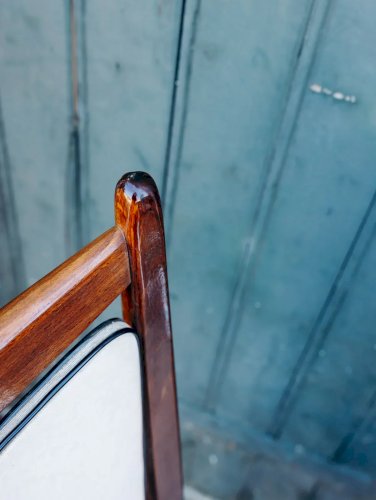 Alma, la chaise en simili cuir N°249