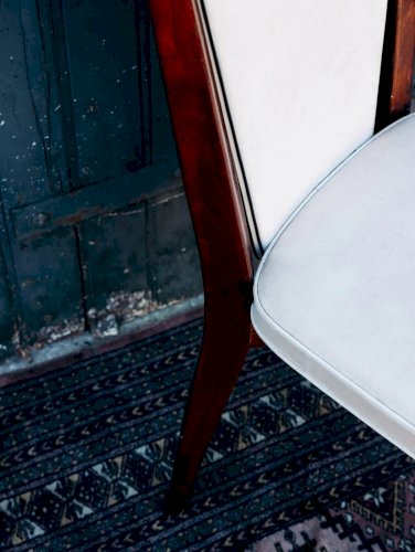 Alma, la chaise en simili cuir N°249