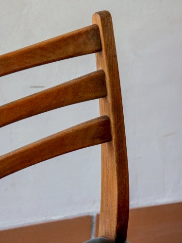 Alma, la chaise en simili cuir N°450