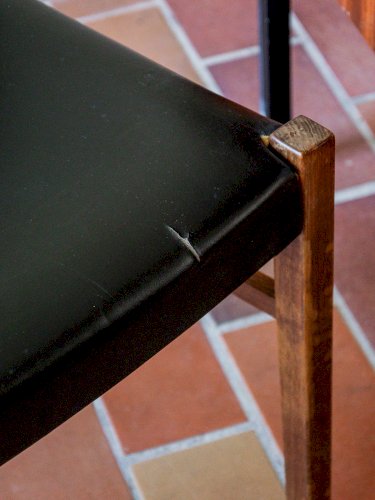 Alma, la chaise en simili cuir N°450