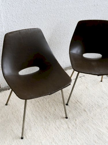 Alma, la chaise en skaï N°653