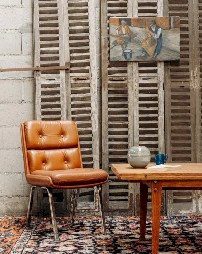 Alma, la chaise en skaï N°913