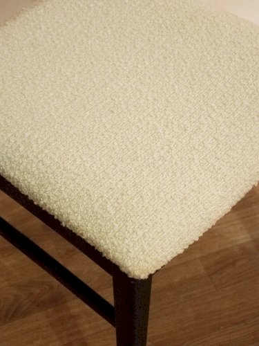 Alma, la chaise en tissu et bois N°794