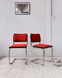 Alma, la chaise en tissu N°684