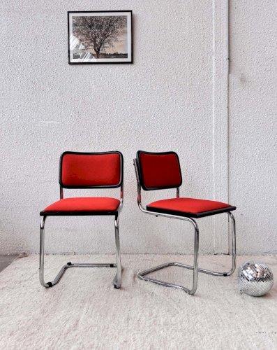 Alma, la chaise en tissu N°684