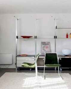 Alma, the velvet chair No. 596