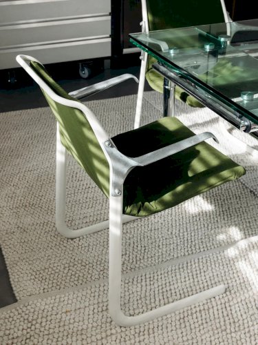 Alma, la chaise en velours N°596