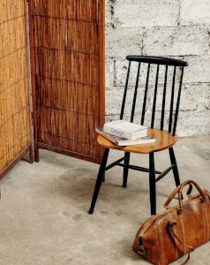 Alma, the Fanett wooden chair No. 261