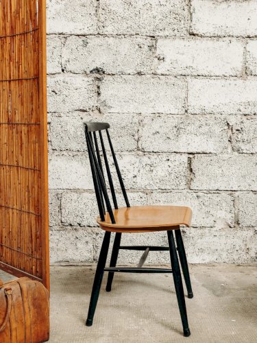 Alma, la chaise Fanett en bois N°261