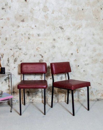 Alma, la chaise industrielle en vinyle N°665