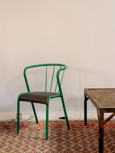 Alma, la chaise industrielle style Tolix N°1105