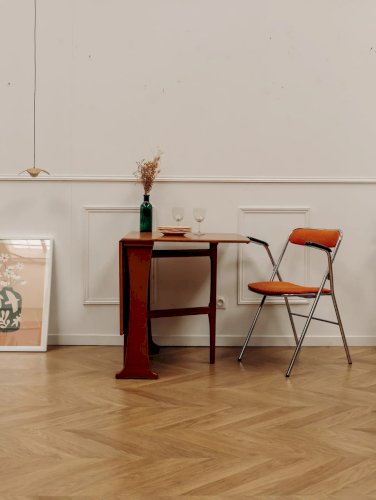 Alma, la chaise pliante orange N°762