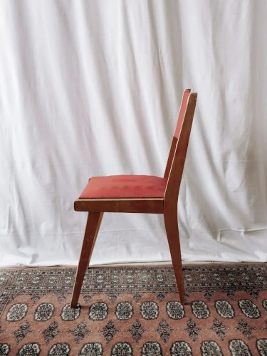 Alma, la chaise rouge en bois N°784