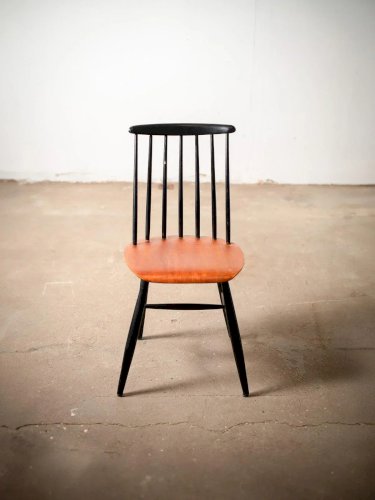 Alma, la chaise scandinave en bois N°34