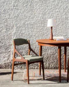 Alma, the Scandinavian chair No. 322