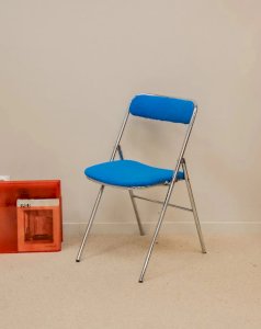 Alma, la chaise Souvignet chromée N°873