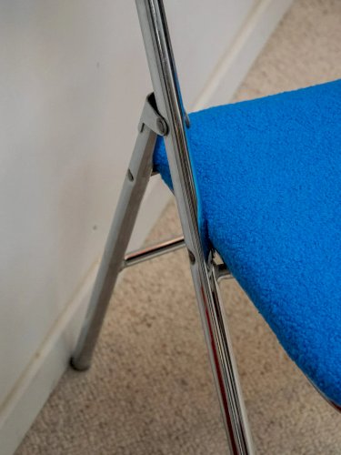 Alma, la chaise Souvignet chromée N°873