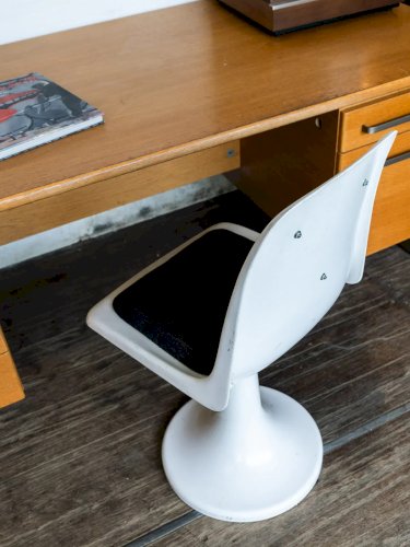 Alma, la chaise tulipe N°662