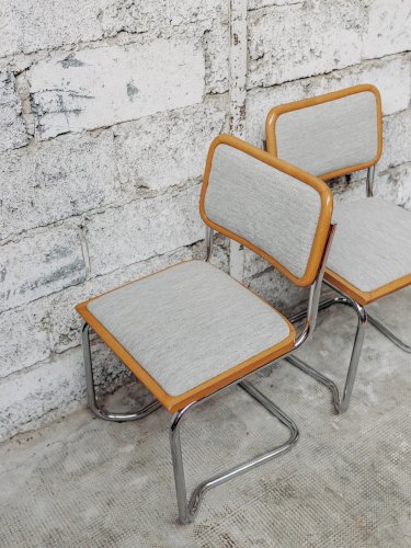 Alma, la paire de chaises Breuer N°556