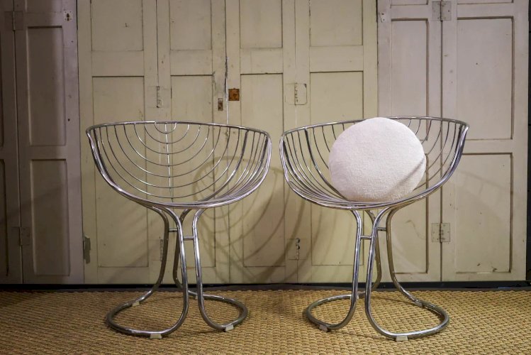 Alma, la paire de chaises chromées N°1129