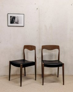 Alma, the Danish chair pair No. 954