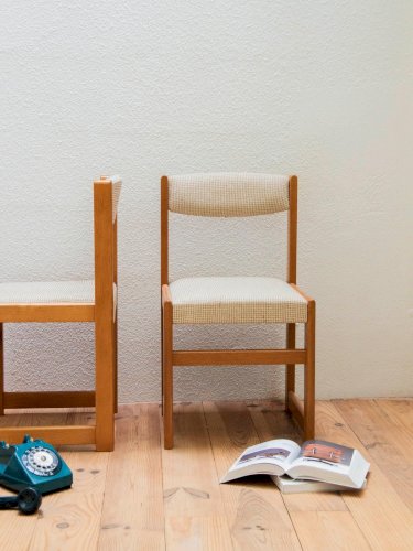 Alma, la paire de chaises en bois N°1072