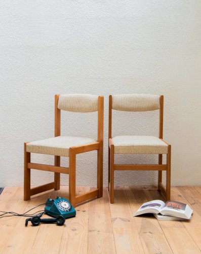 Alma, la paire de chaises en bois N°1072