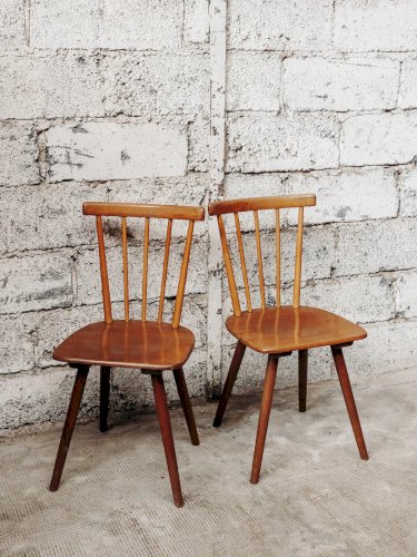 Alma, la paire de chaises en bois N°344