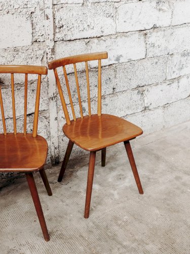 Alma, la paire de chaises en bois N°344