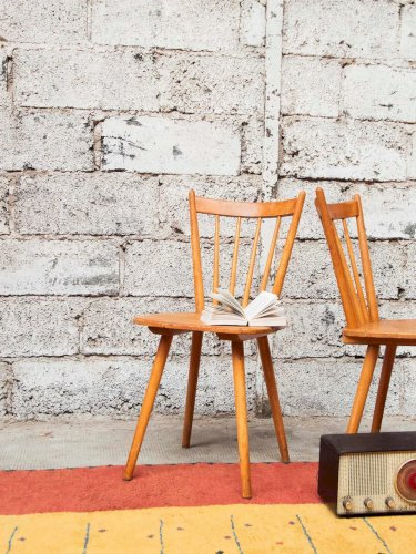 Alma, la paire de chaises en bois N°734