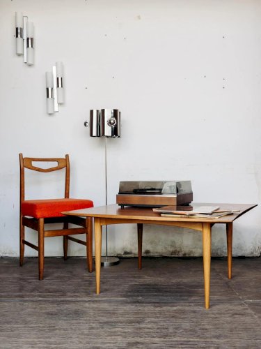 Alma, la paire de chaises en chêne N°495