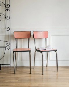 Alma, la paire de chaises en formica N°816