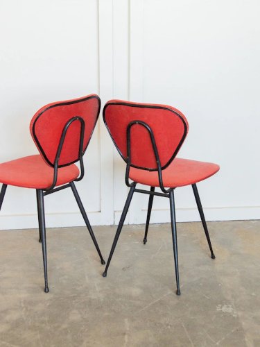 Alma, la paire de chaises en métal N°551