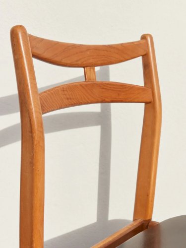 Alma, la paire de chaises en simili cuir N°1045