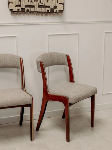 Alma, la paire de chaises en tissu N°1004