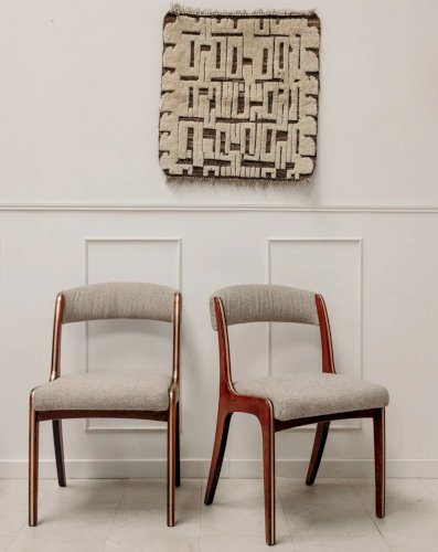 Alma, la paire de chaises en tissu N°1004