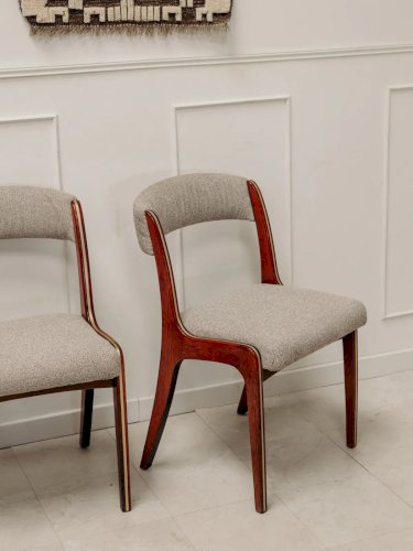 Alma, la paire de chaises en tissu N°1004