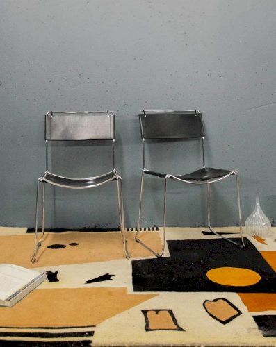 Alma, la paire de chaises italiennes N°1157