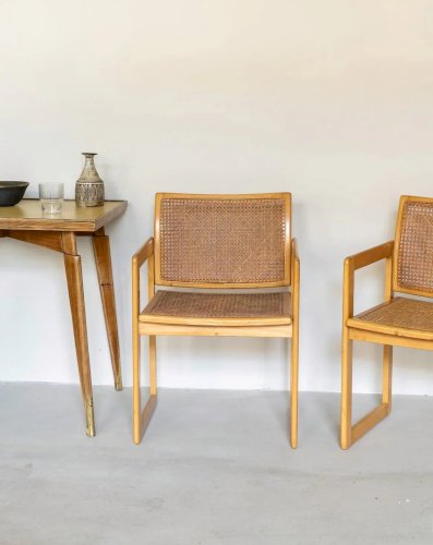 Alma, la paire de fauteuils cannés N°498