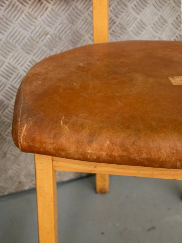 Alma, le lot de 4 chaises en bois N°314