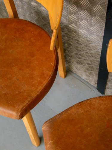 Alma, le lot de 4 chaises en bois N°314