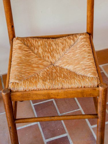 Alma, le lot de 4 chaises en bois N°453