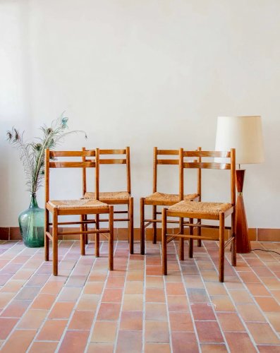 Alma, le lot de 4 chaises en bois N°453